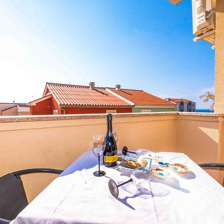 Apartment Hannah Novalja Εξωτερικό φωτογραφία